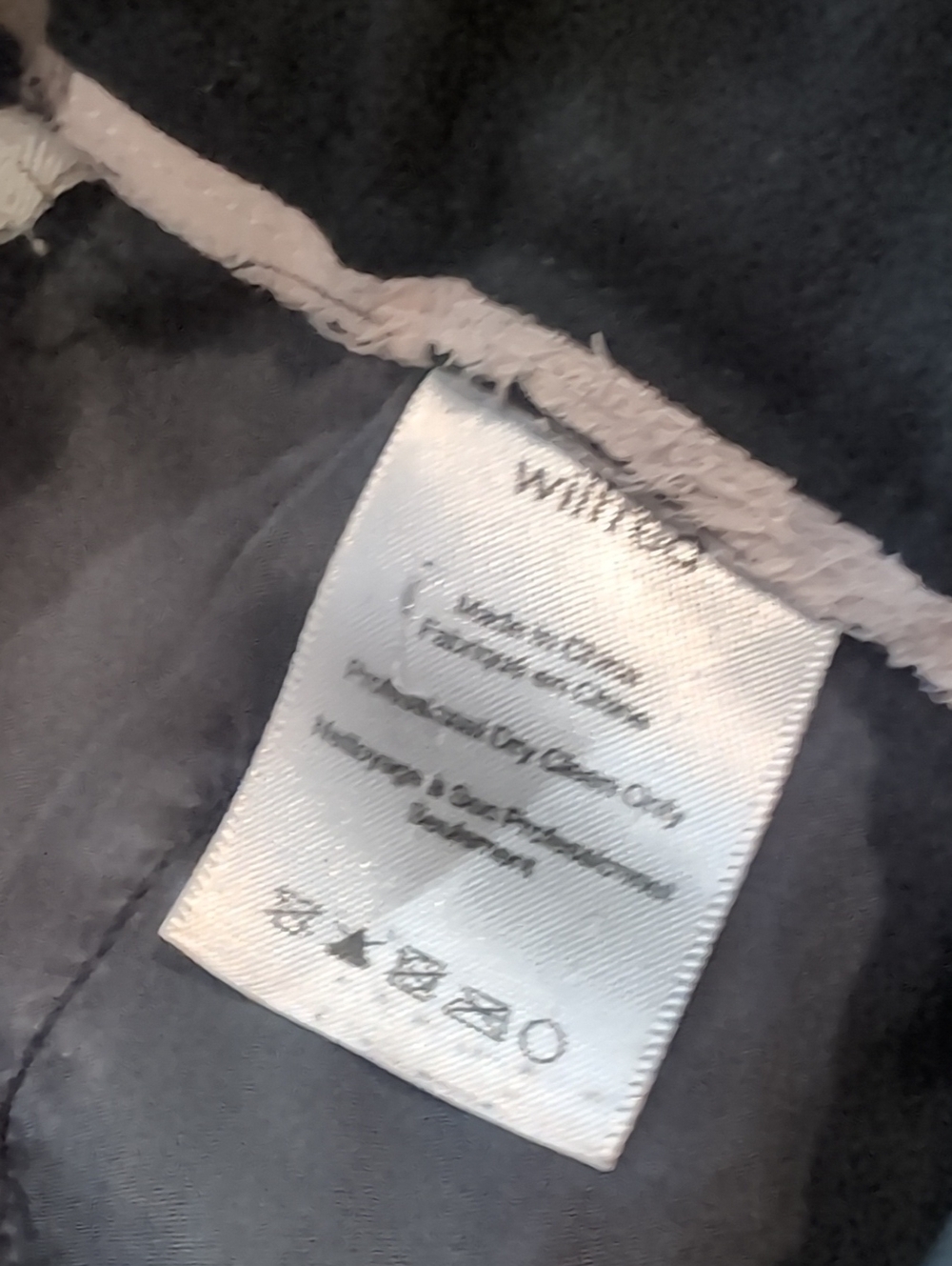 Aritzia Black High Rise Tapered Trousers - Picture 5 of 9